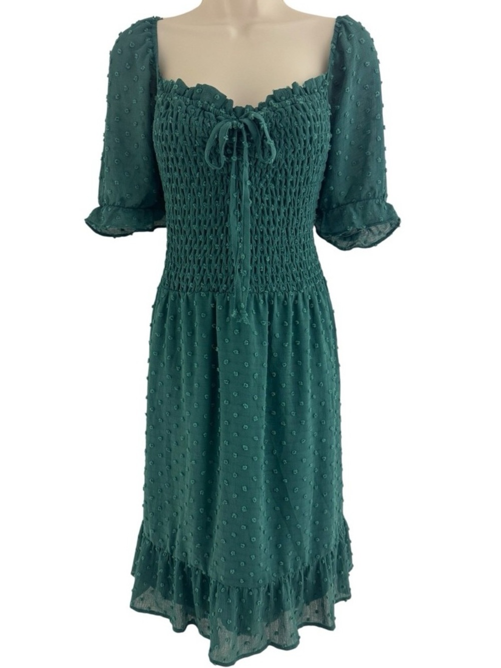 Smocked Swiss Dot Dress with Sweetheart Neckline in Green • Size 3X • NWT